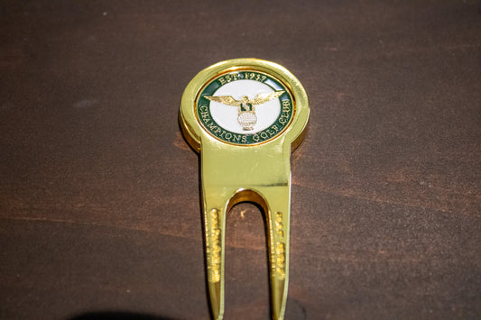 Pitch Fix Divot Repair tool with Champions Golf Club ball marker